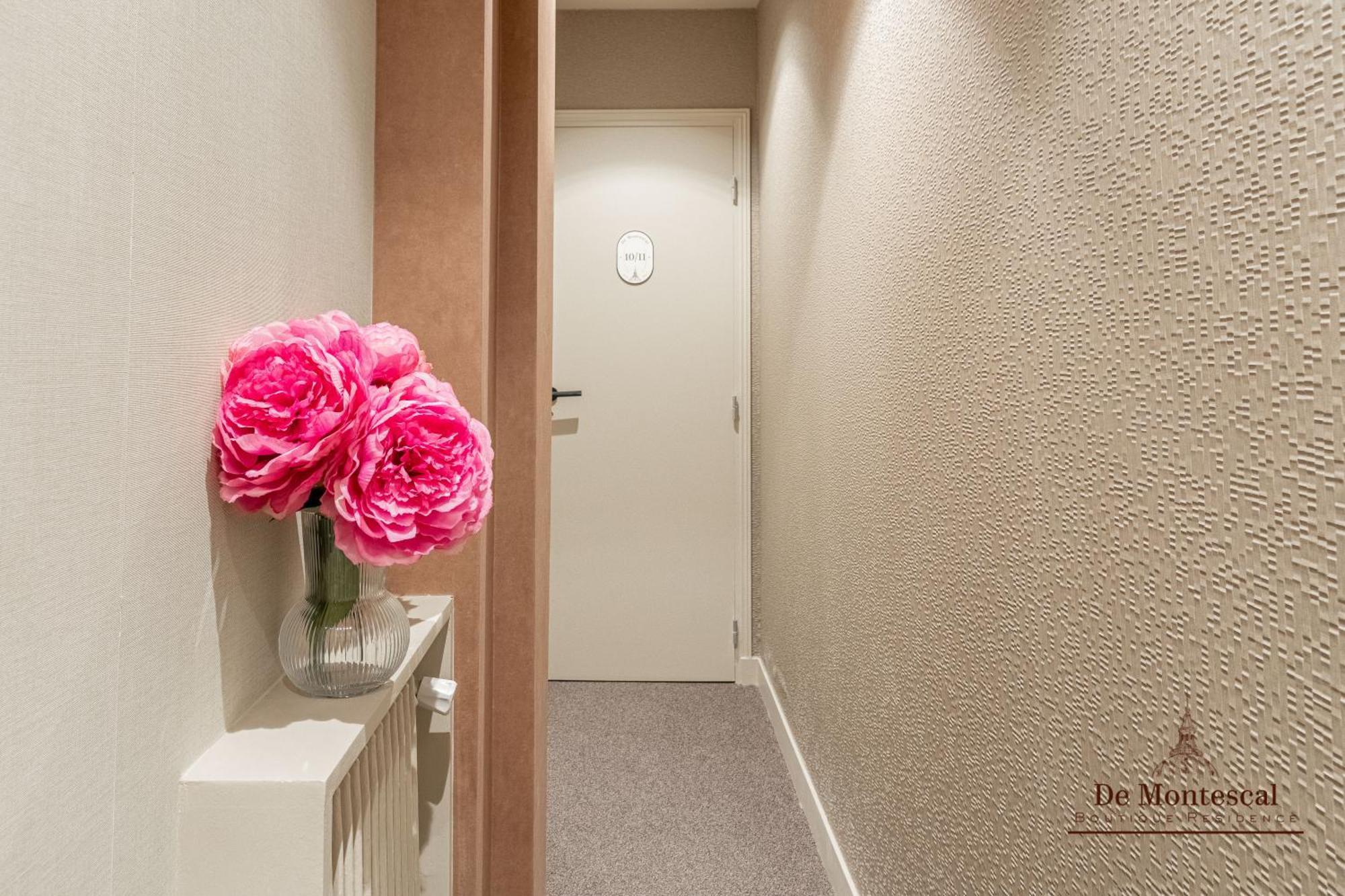 De Montescal- Montparnasse Central With Ac 11 To 14M2 Studio In A Prime Location Paris Luaran gambar