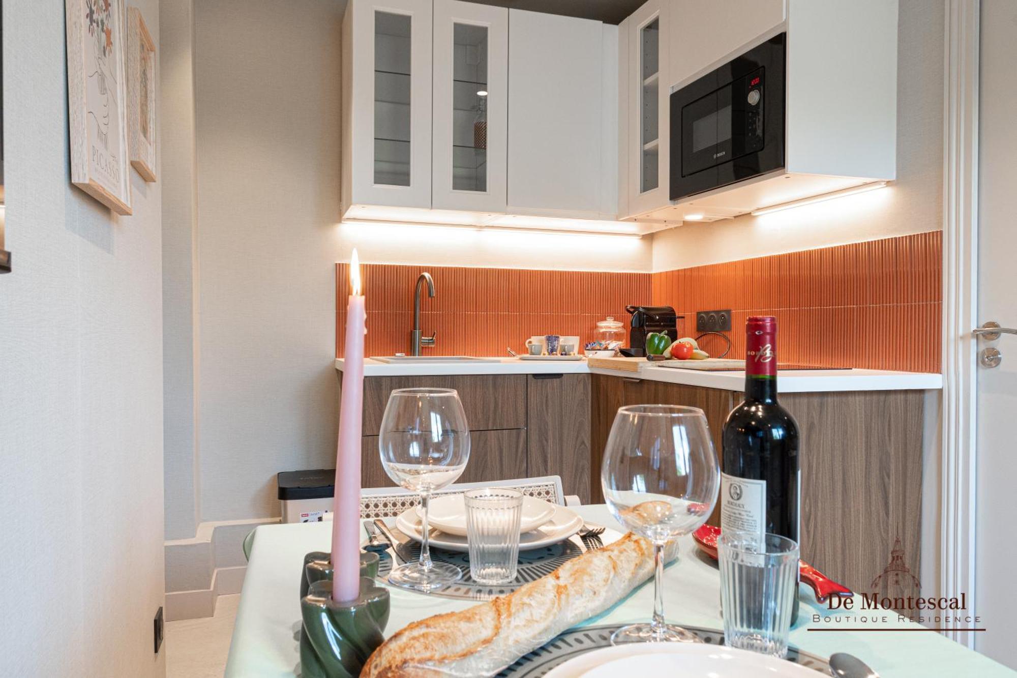 De Montescal- Montparnasse Central With Ac 11 To 14M2 Studio In A Prime Location Paris Luaran gambar